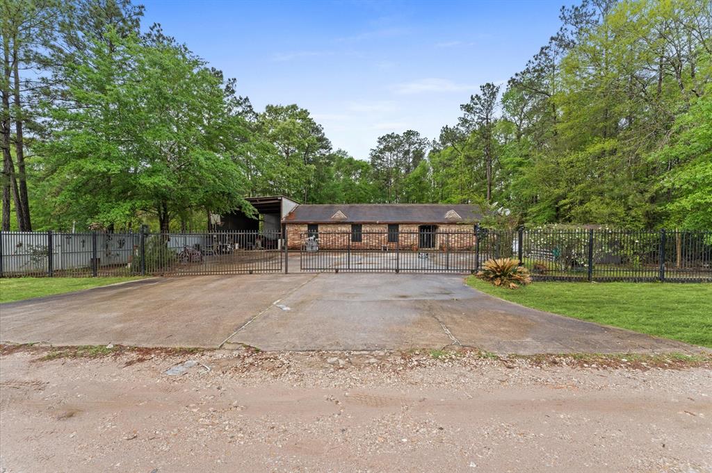 19180 Rutland Street, New Caney, Texas image 2