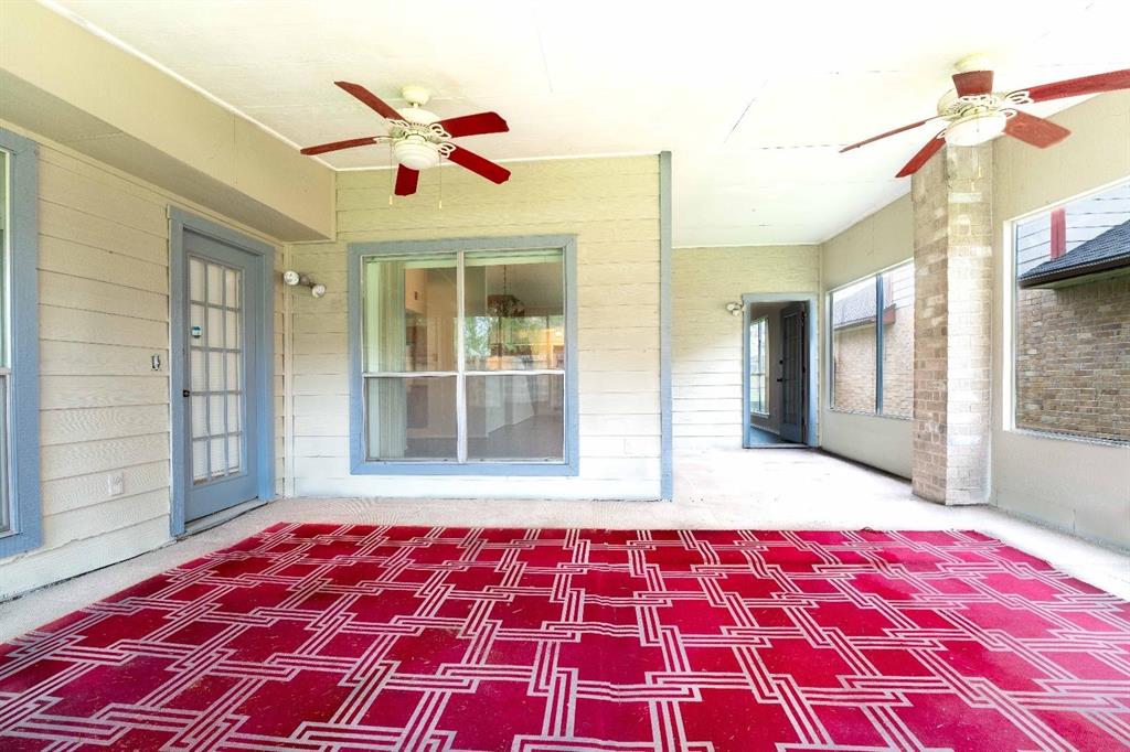 12415 Meadow Ridge Drive, Stafford, Texas image 19