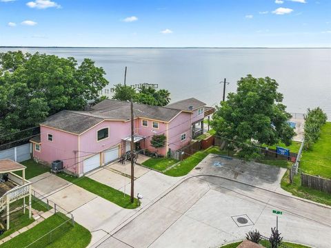 A home in La Porte