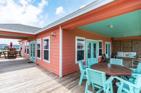 A home in Crystal Beach