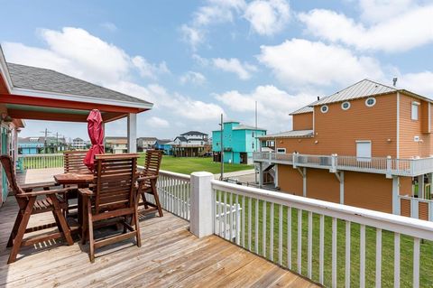 A home in Crystal Beach