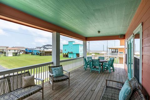 A home in Crystal Beach