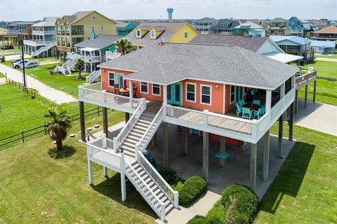 A home in Crystal Beach