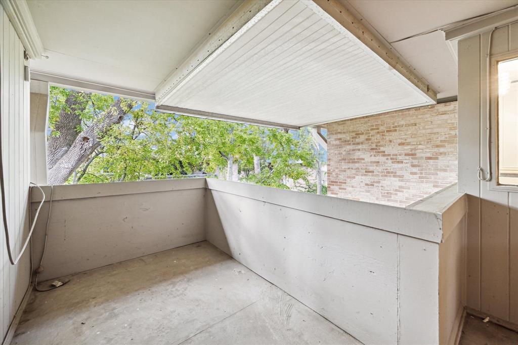 630 S Ripple Creek Drive #630, Houston, Texas image 15