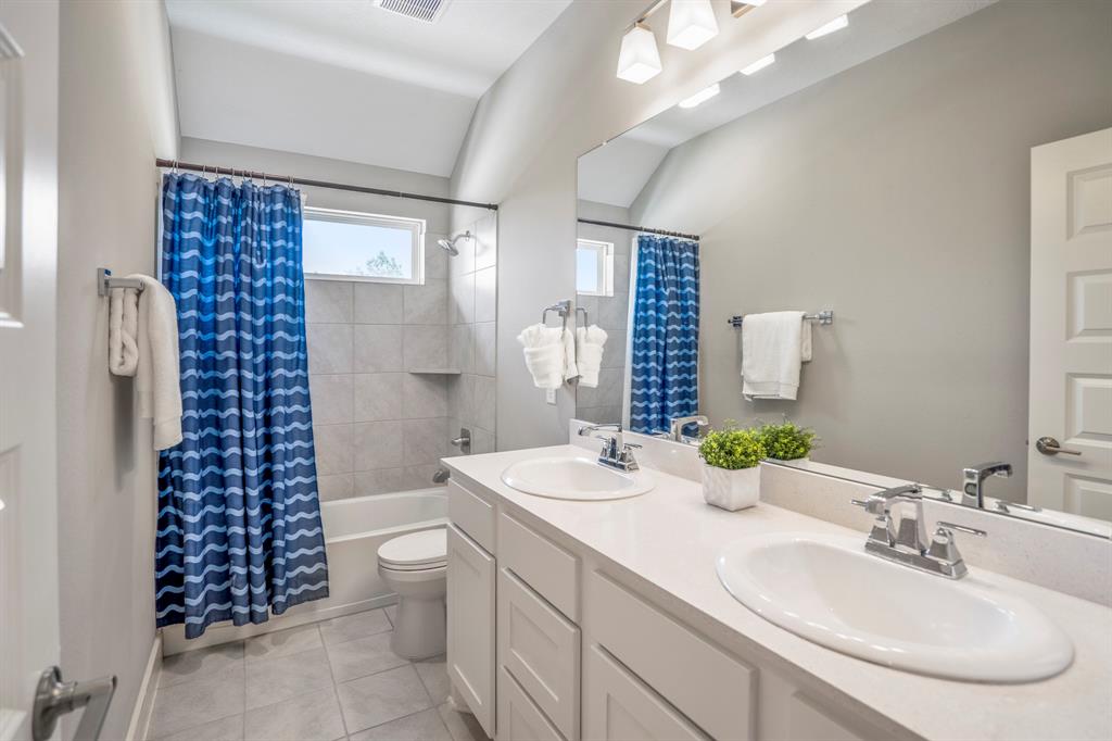 16458 Rosemary Grove Lane, Cypress, Texas image 33