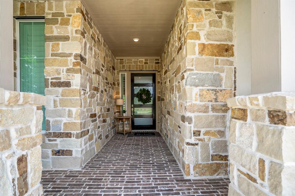 16458 Rosemary Grove Lane, Cypress, Texas image 4