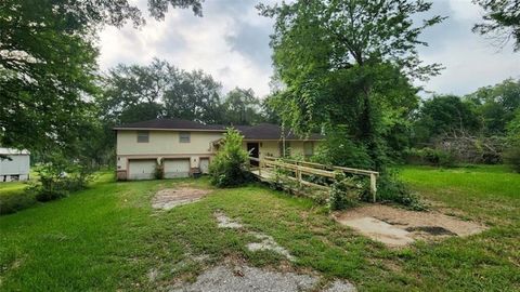 A home in Alvin