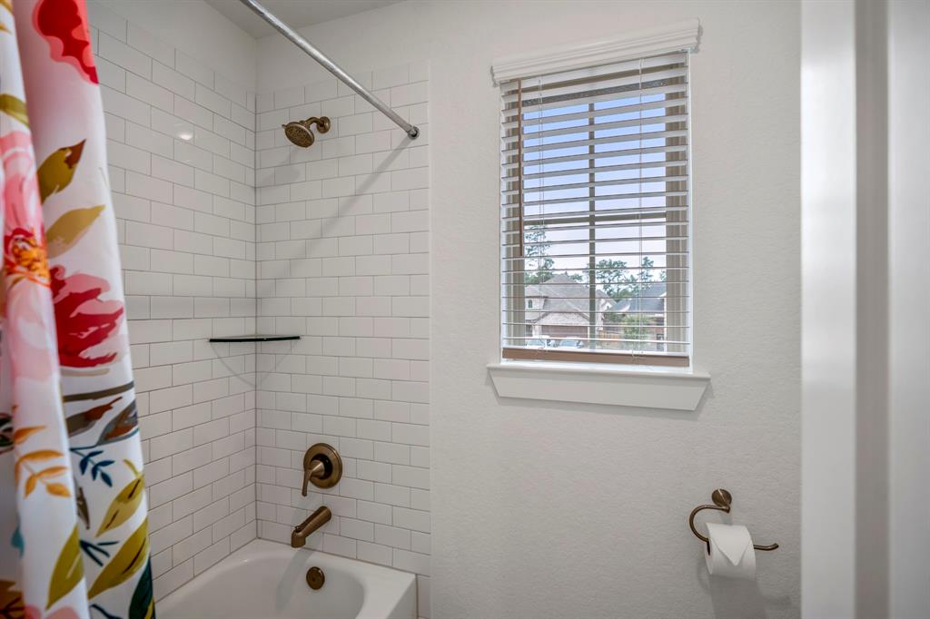 414 Soapberry Tree Court, Willis, Texas image 30