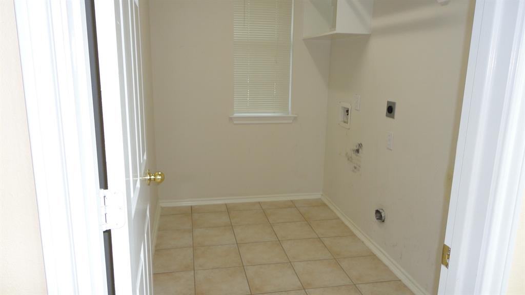 2410 Ligustrum Flower Drive, Spring, Texas image 14