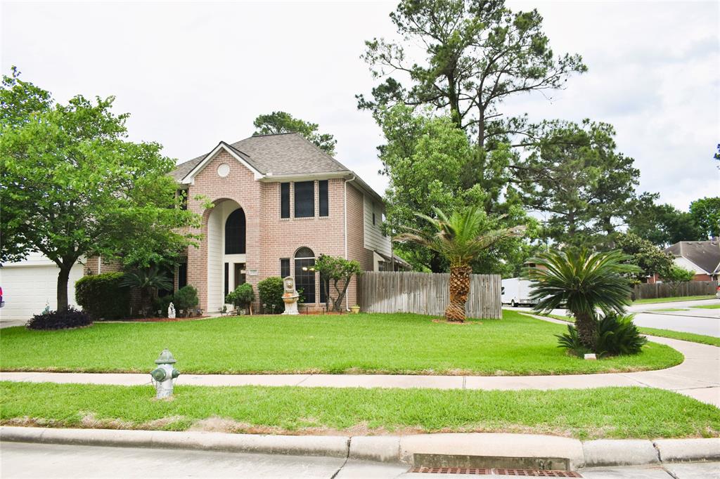 13902 Whispertrail Court, Houston, Texas image 1