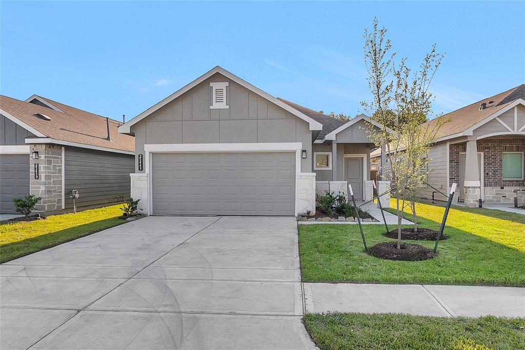 25443 Lobelia Blossom Lane, Magnolia, Texas image 1
