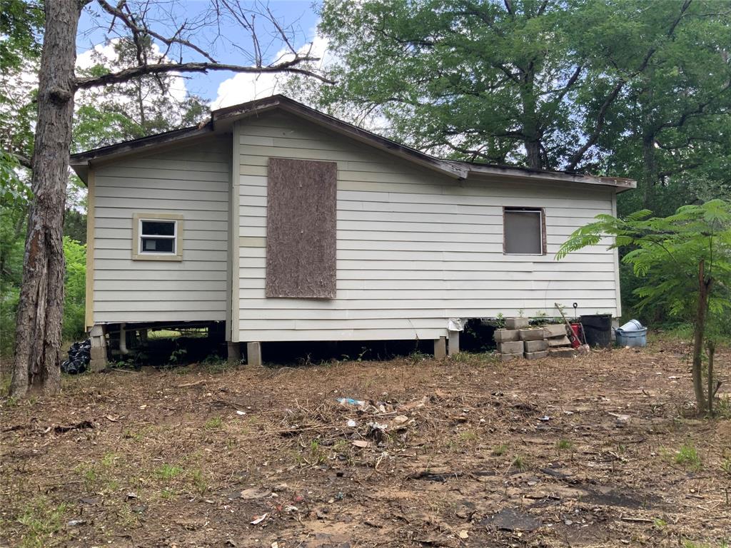 208 Gordon Drive, Livingston, Texas image 23