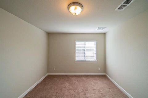 A home in Rosharon