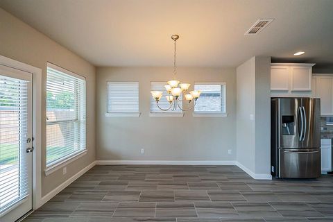 A home in Rosharon