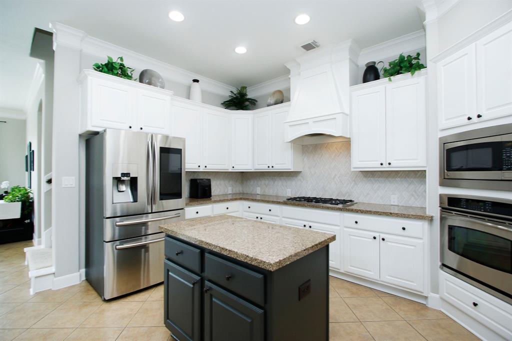9303 Georgetown Glen Circle, Cypress, Texas image 22