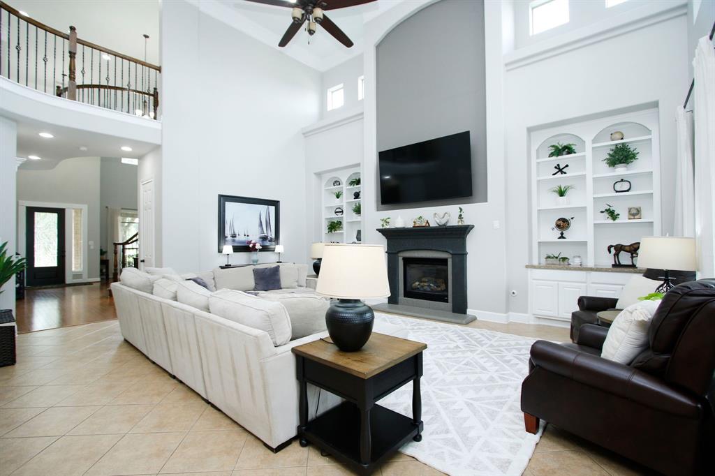 9303 Georgetown Glen Circle, Cypress, Texas image 17