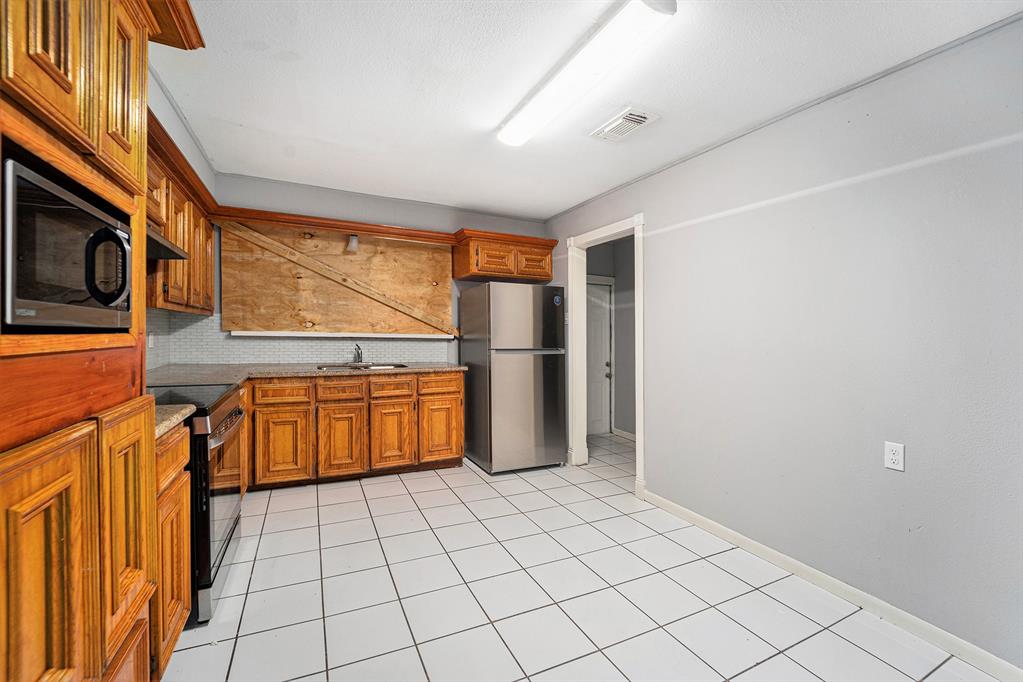 10509 Kelburn Drive, Houston, Texas image 4