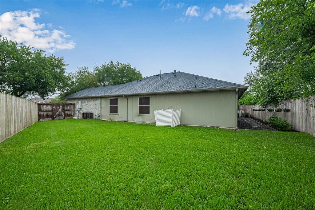 131 Breezy Shore Ct Court, Dickinson, Texas image 38