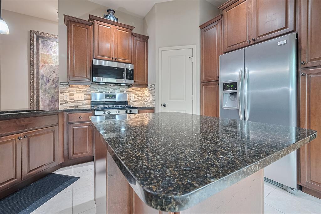131 Breezy Shore Ct Court, Dickinson, Texas image 6