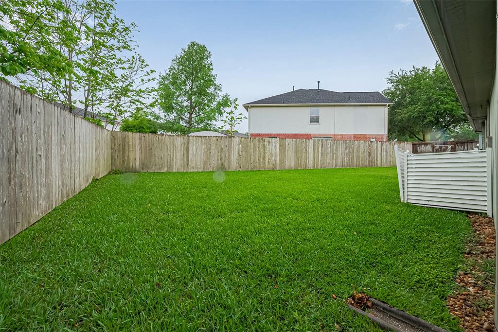 131 Breezy Shore Ct Court, Dickinson, Texas image 37