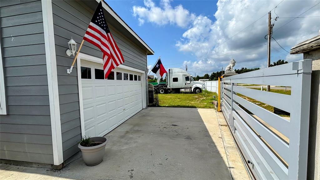 240 Road 5109, Cleveland, Texas image 7