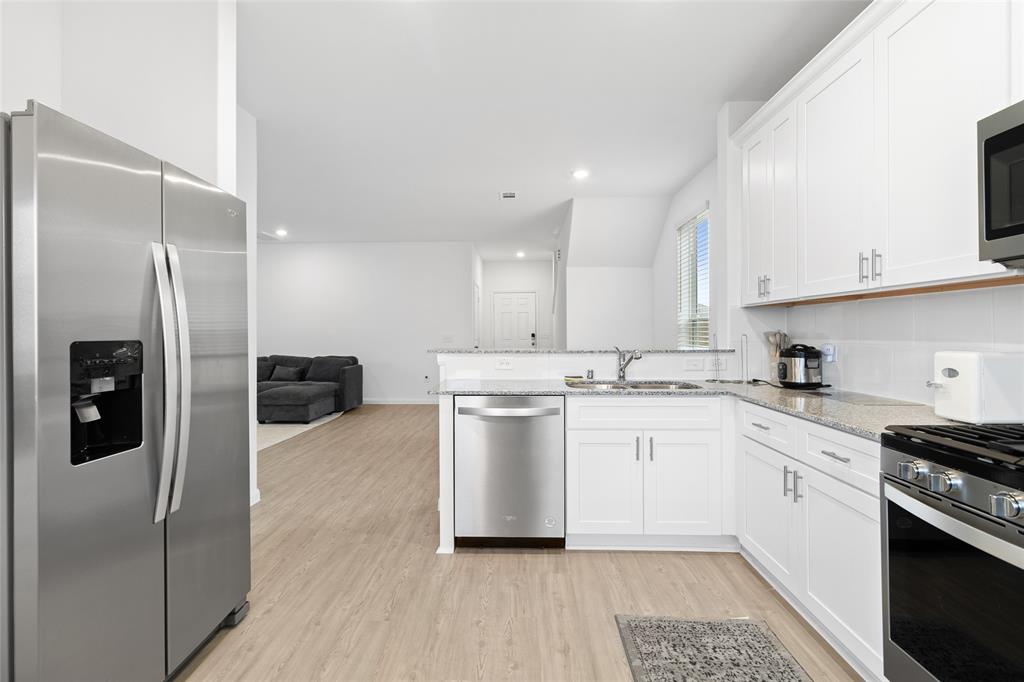 25442 Multiflora Drive