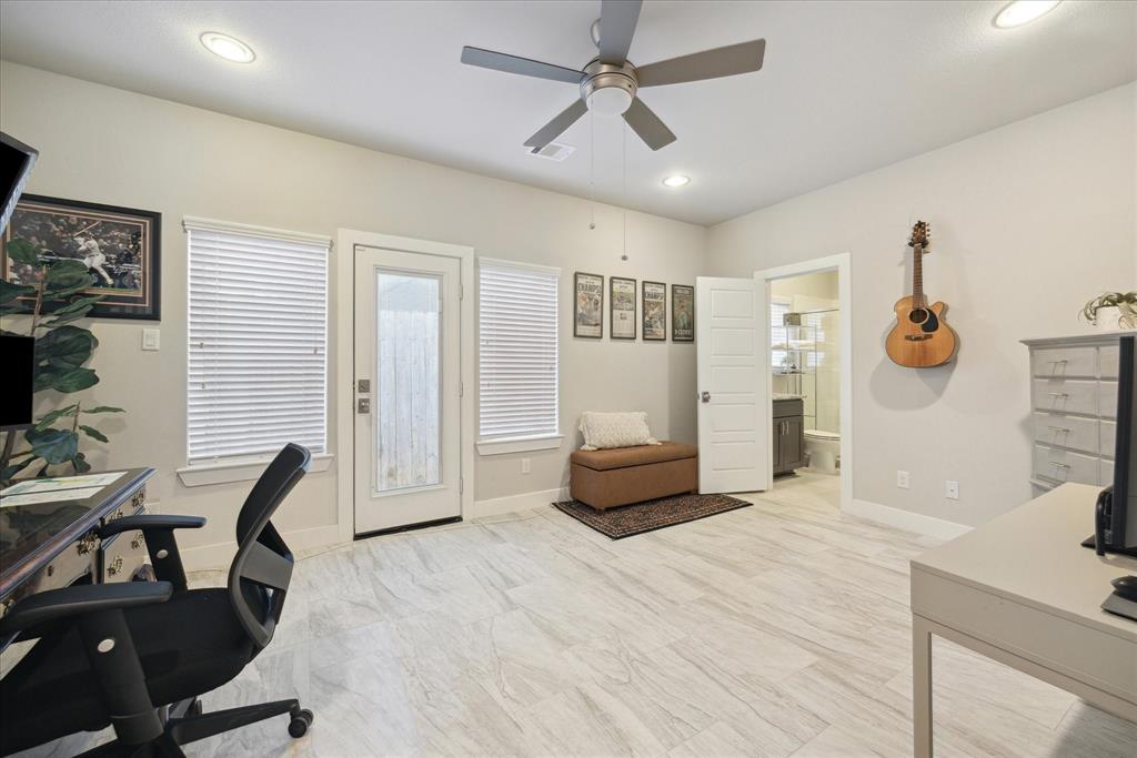 250 W 28th Street, Houston, Texas image 18