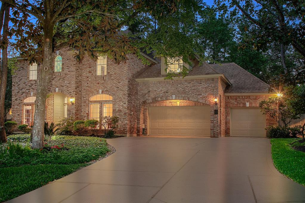 47 Webb Creek Place, The Woodlands, New York image 1