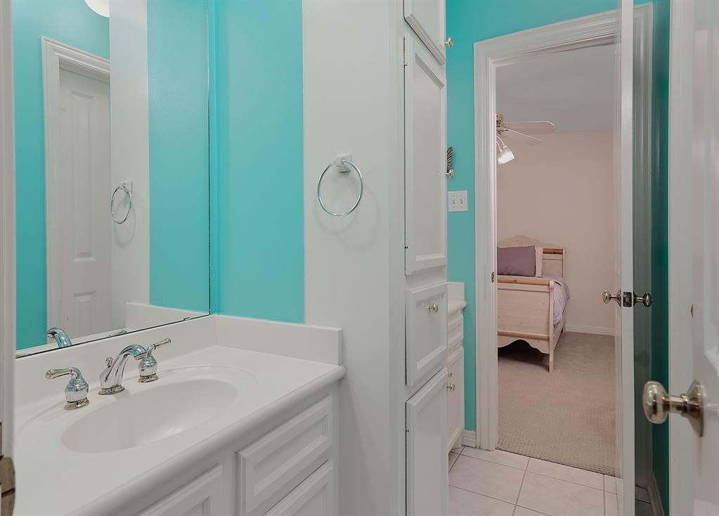 47 Webb Creek Place, The Woodlands, New York image 28