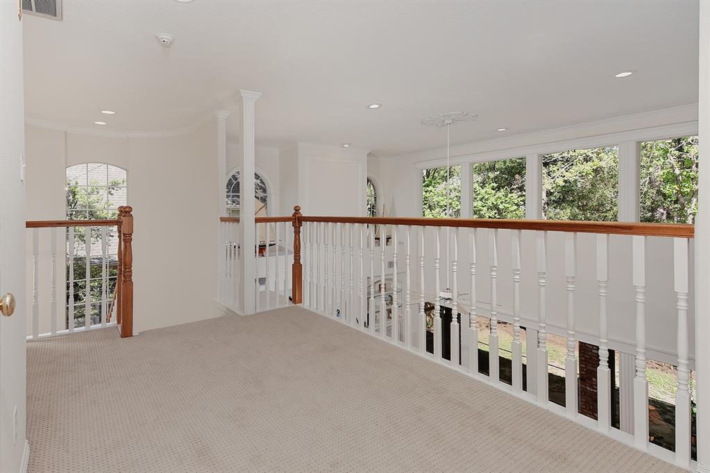 47 Webb Creek Place, The Woodlands, New York image 26