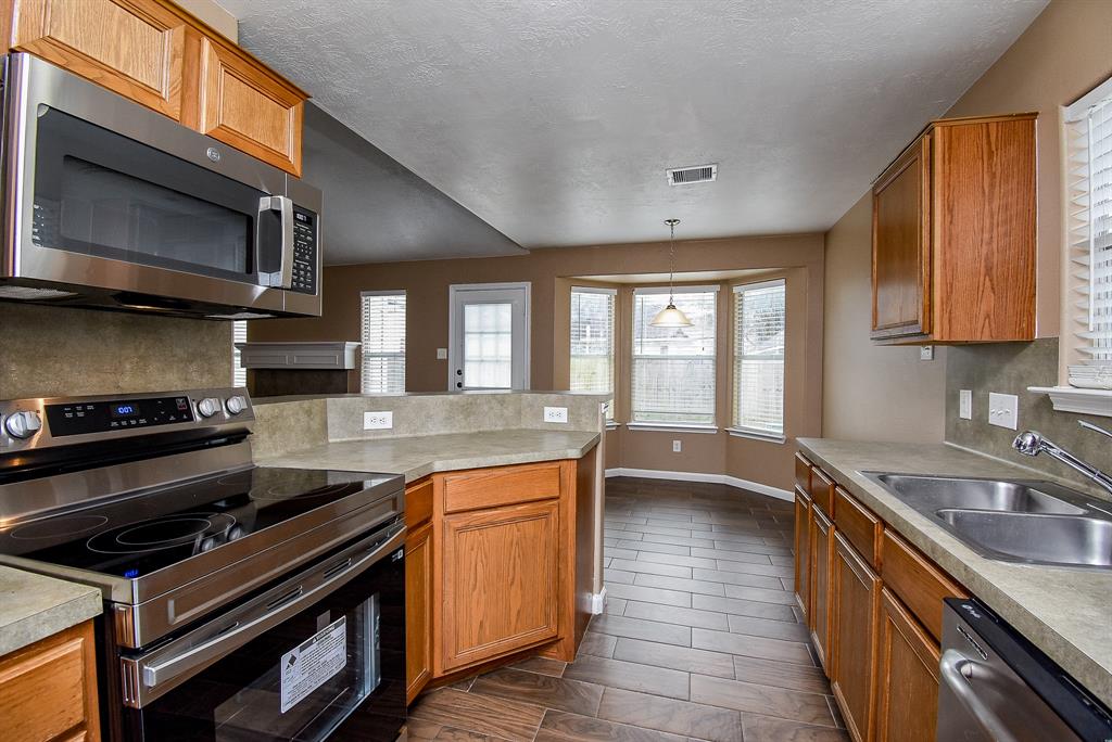 34515 Parkview View, Brookshire, Texas image 17