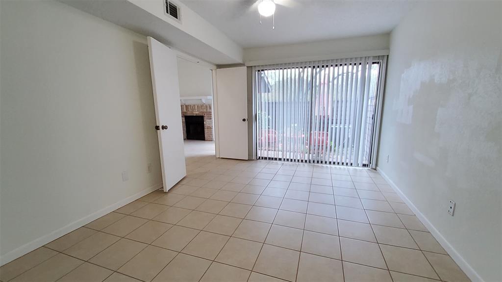 2611 Grants Lake Boulevard #228, Sugar Land, Texas image 4
