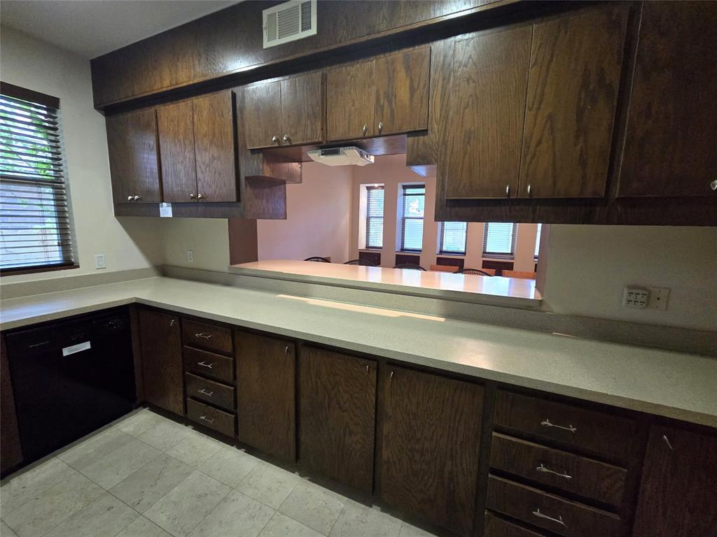3231 Hemingway Drive