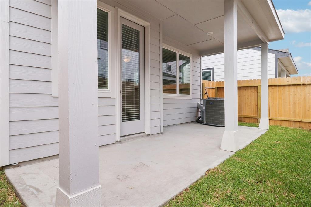 10025 Rustic Charm Street, Houston, Texas image 39
