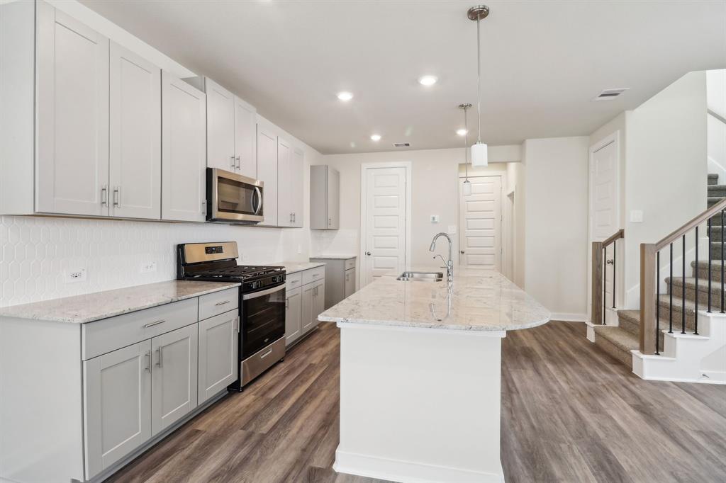 10025 Rustic Charm Street, Houston, Texas image 15