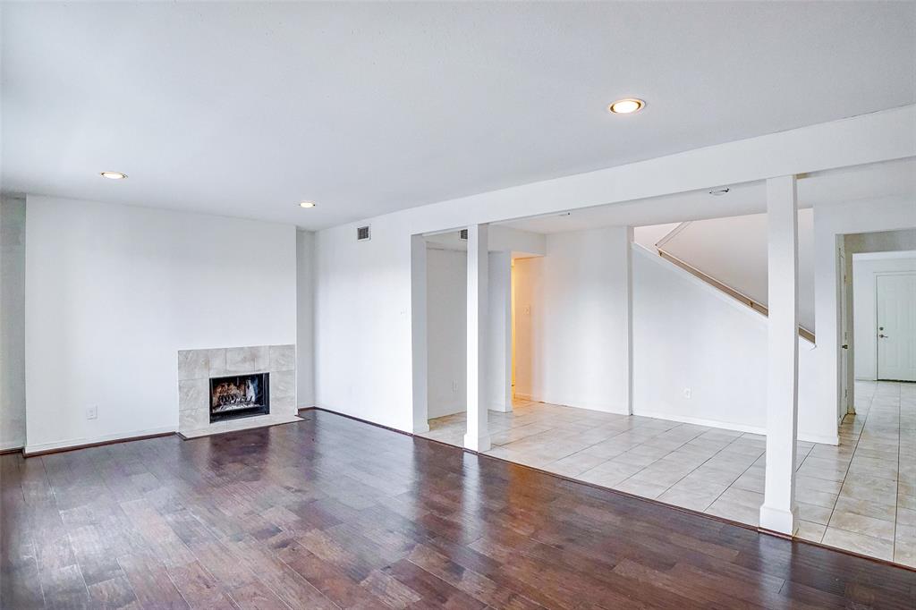781 Country Place Drive #2040, Houston, Texas image 5