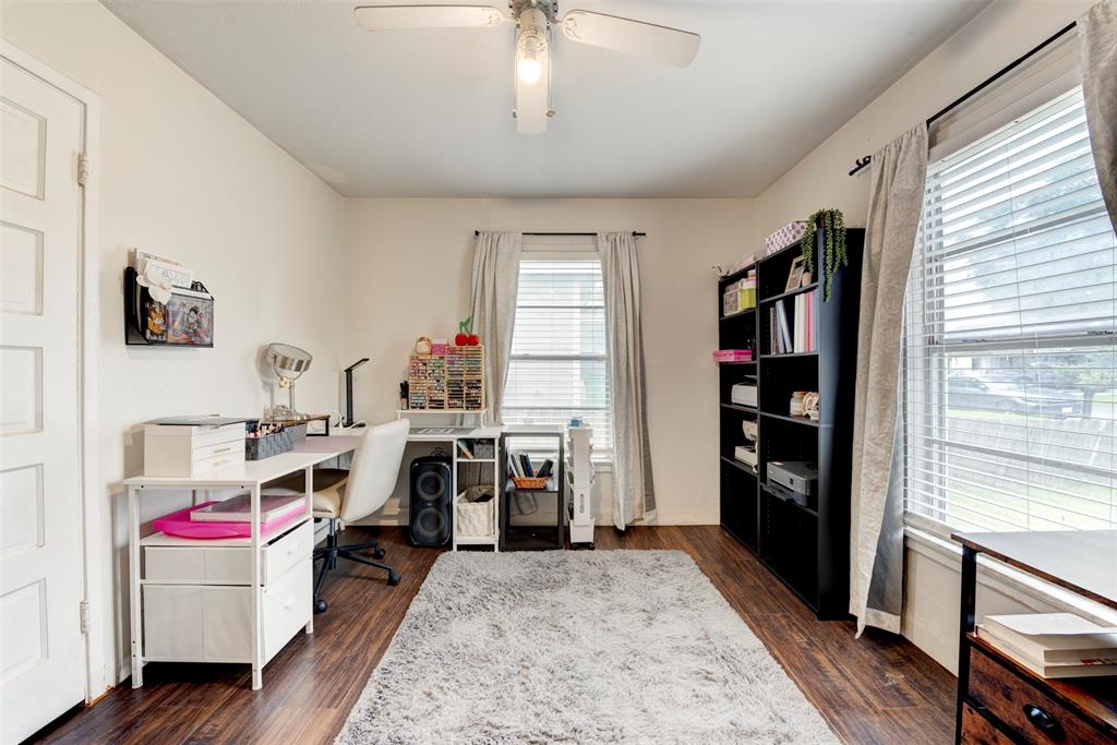 708 Gresham Street, Baytown, Texas image 22