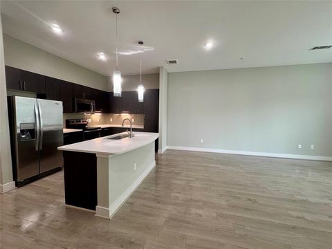 150 W Sam Houston Parkway N 280 Houston UT 77024