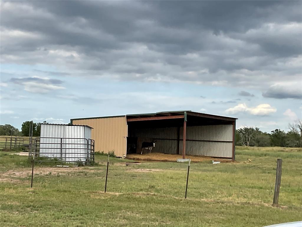 383 County Road 233, Hallettsville, Texas image 6