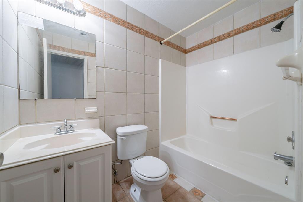 19914 Big Timber Drive, Humble, Texas image 22