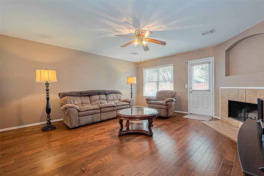 10406 Nickel Grove Drive, Houston, Texas image 12