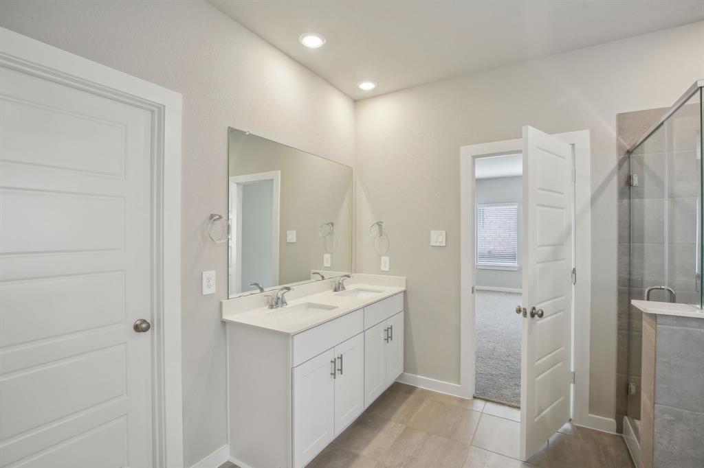 125 Bay Bridge Court, Montgomery, Texas image 20