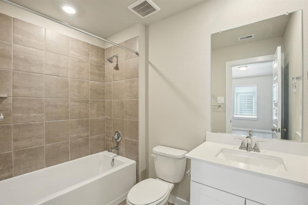 125 Bay Bridge Court, Montgomery, Texas image 33