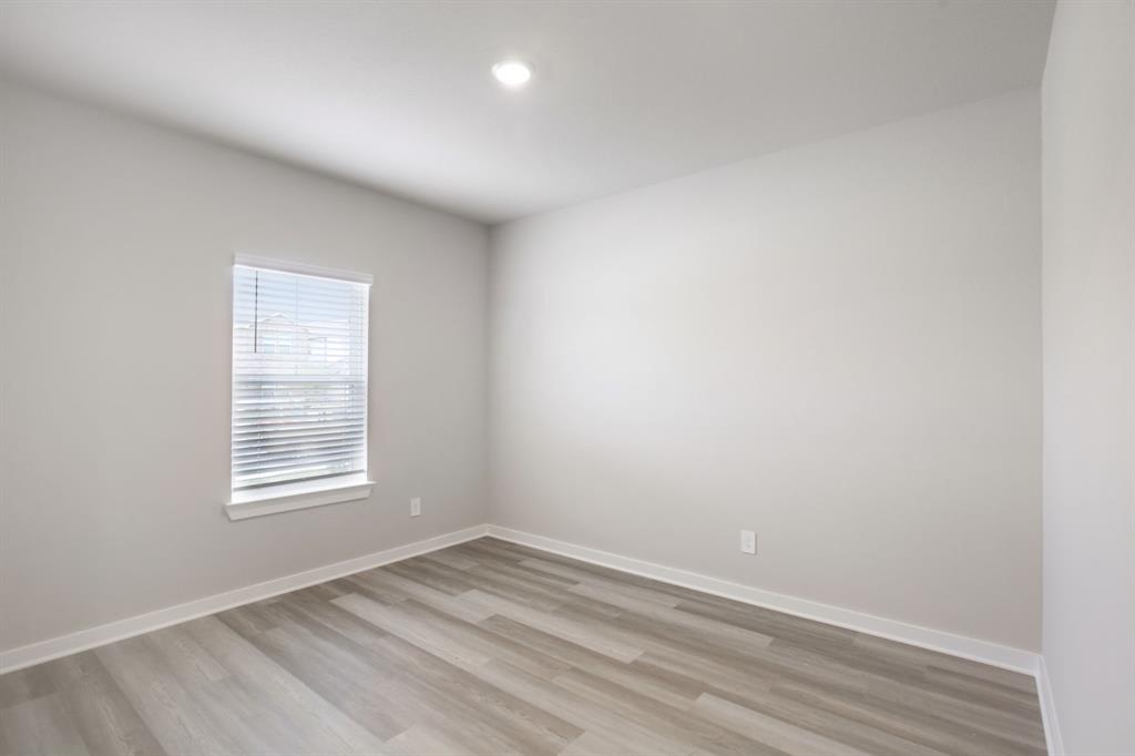 125 Bay Bridge Court, Montgomery, Texas image 3