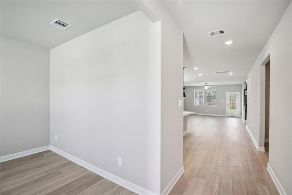 125 Bay Bridge Court