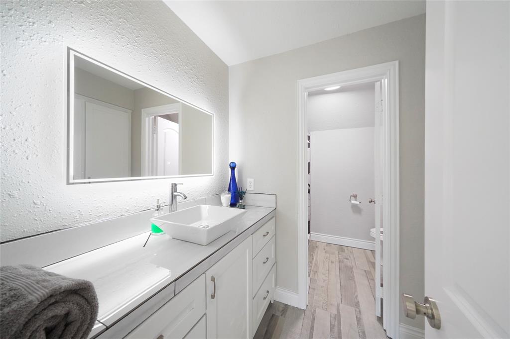 8526 Oakwood Drive, Magnolia, Texas image 33