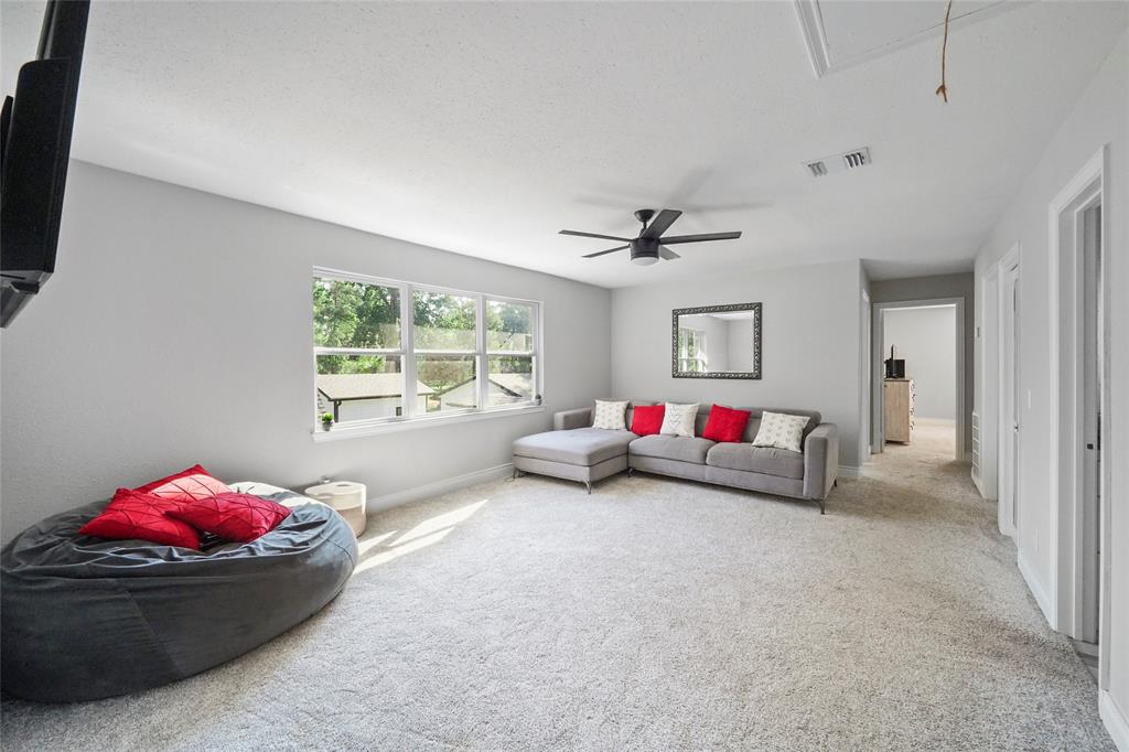 8526 Oakwood Drive, Magnolia, Texas image 30
