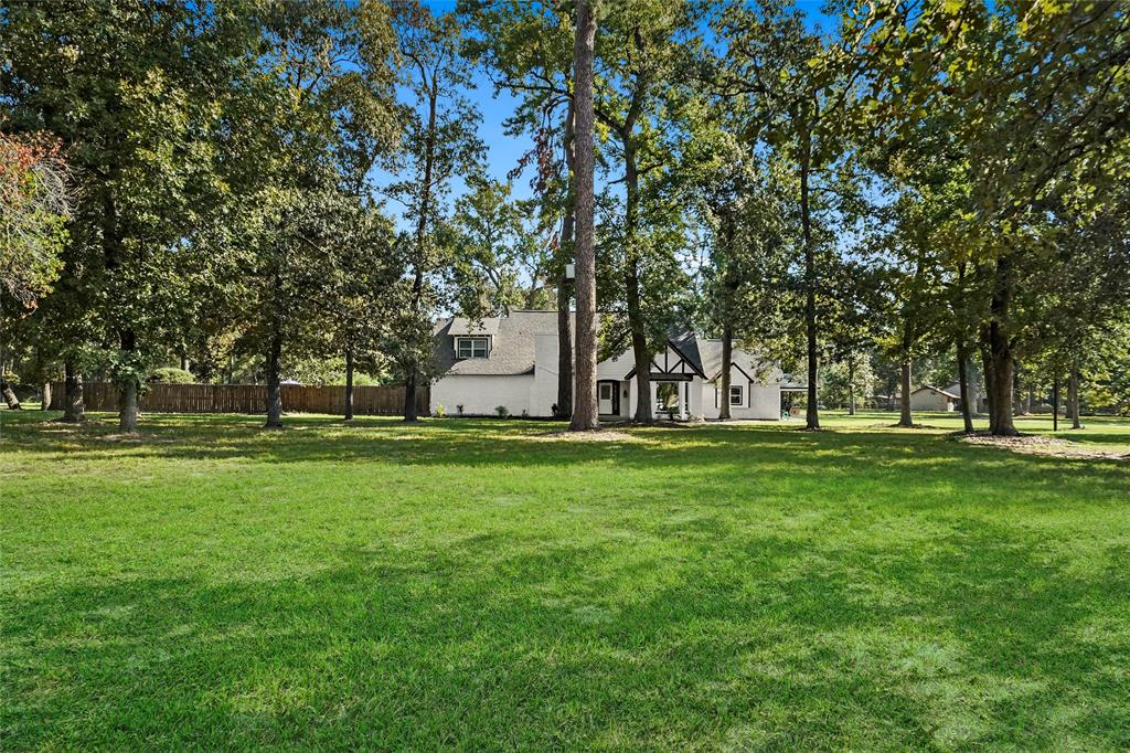 8526 Oakwood Drive