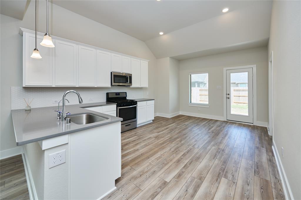 10647 Whitejacket, Conroe, Texas image 8