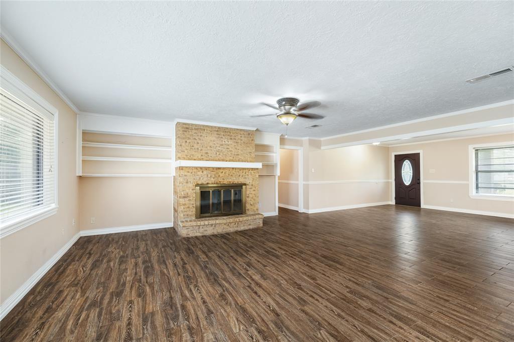 3310 Newman Drive, Baytown, Texas image 5